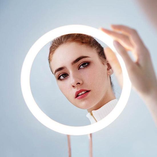 Espejo de ballet - Escritorio LED y espejo de maquillaje colgante de pared